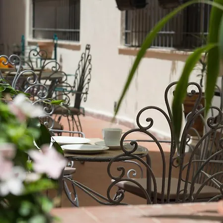 Casa de hóspedes Bagnasco 18 Suite&terrace 2*