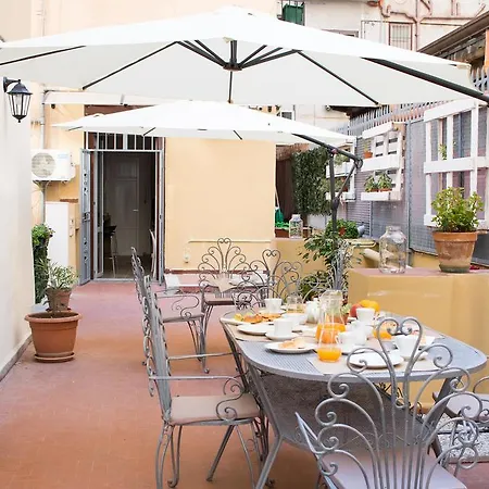Casa de hóspedes Bagnasco 18 Suite&terrace 2*
