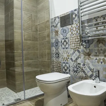 Bagnasco 18 Suite&terrace Affittacamere 2*